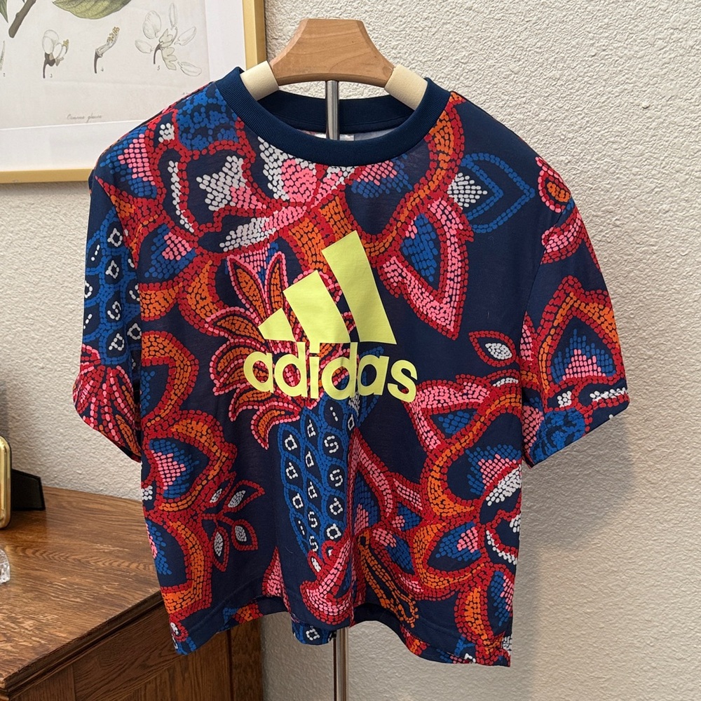 Farm Rio X Adidas Multicolor Graphic Tee women size m